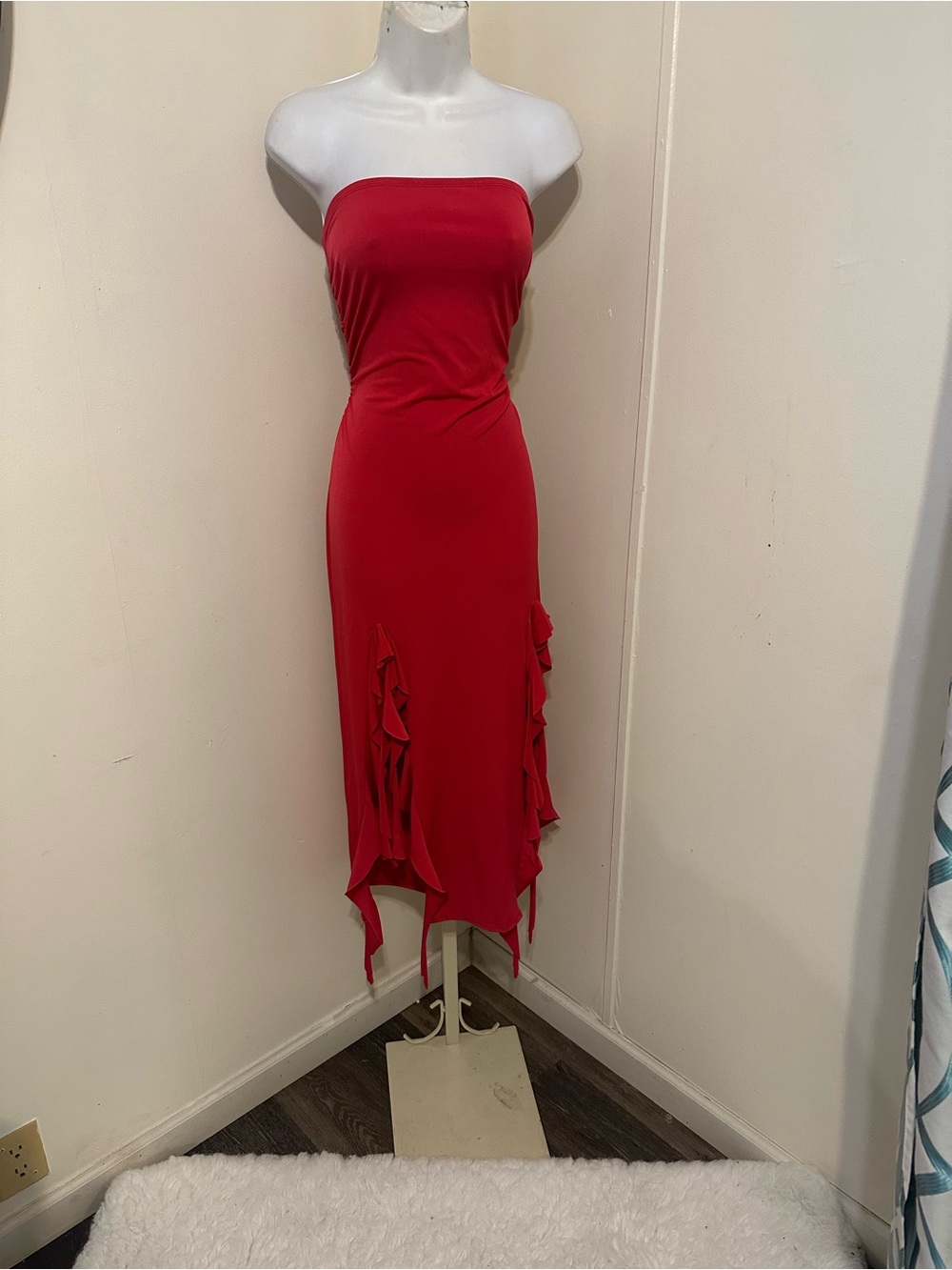 Strapless Red Ruffle Midi Dress - Picture 2 of 4